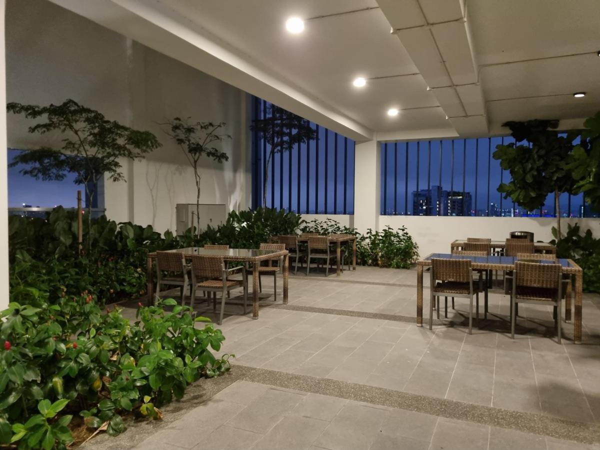 Pavilion 2 Revo L Rooftop Swimming Pool Ls15 Kuala Lumpur Exterior foto